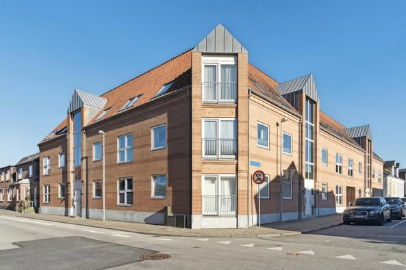 Åbent hus på charmerende andelsbolig i Herning med &LIVING Aalborg