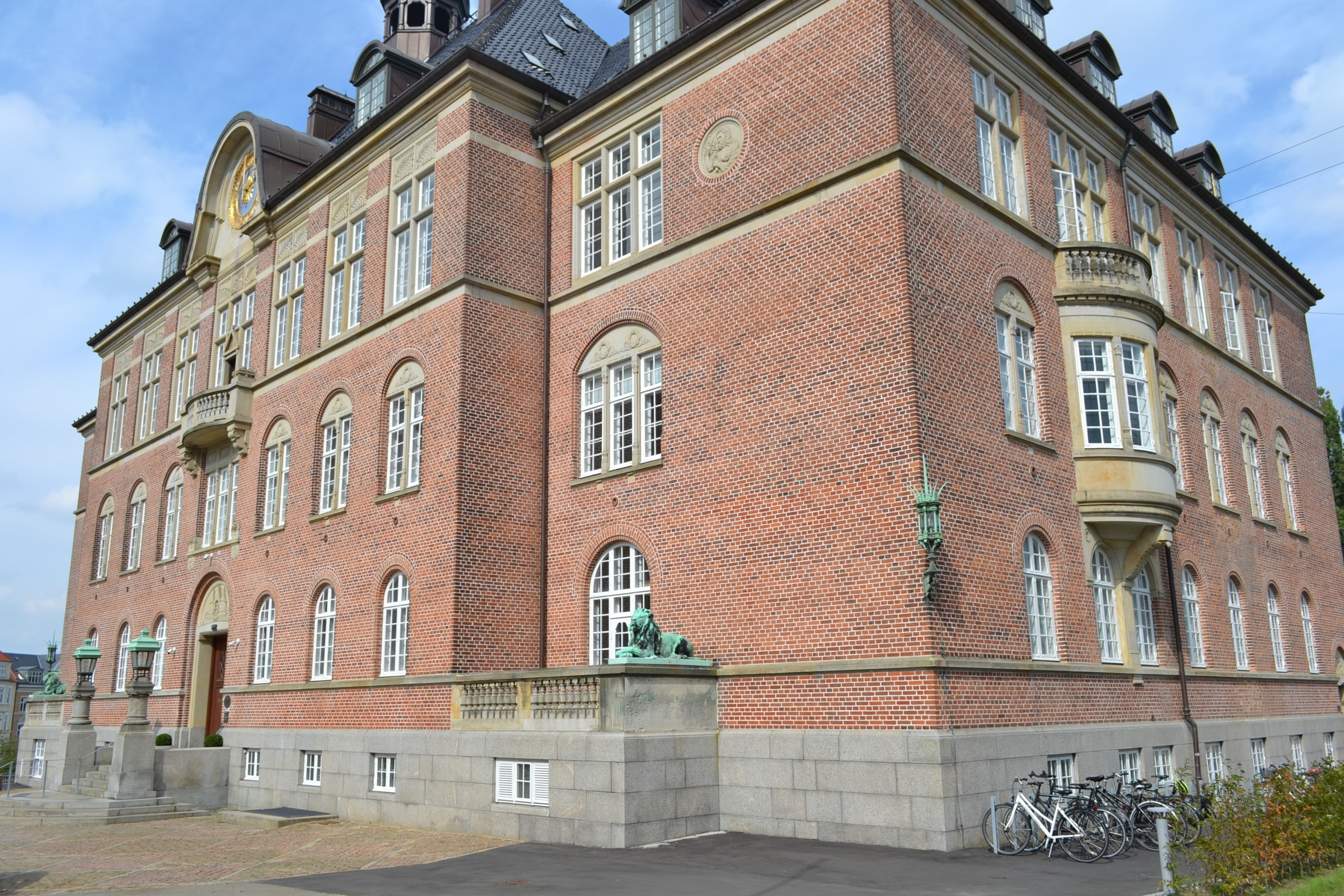 Narkobagmand idømt 12 års fængsel