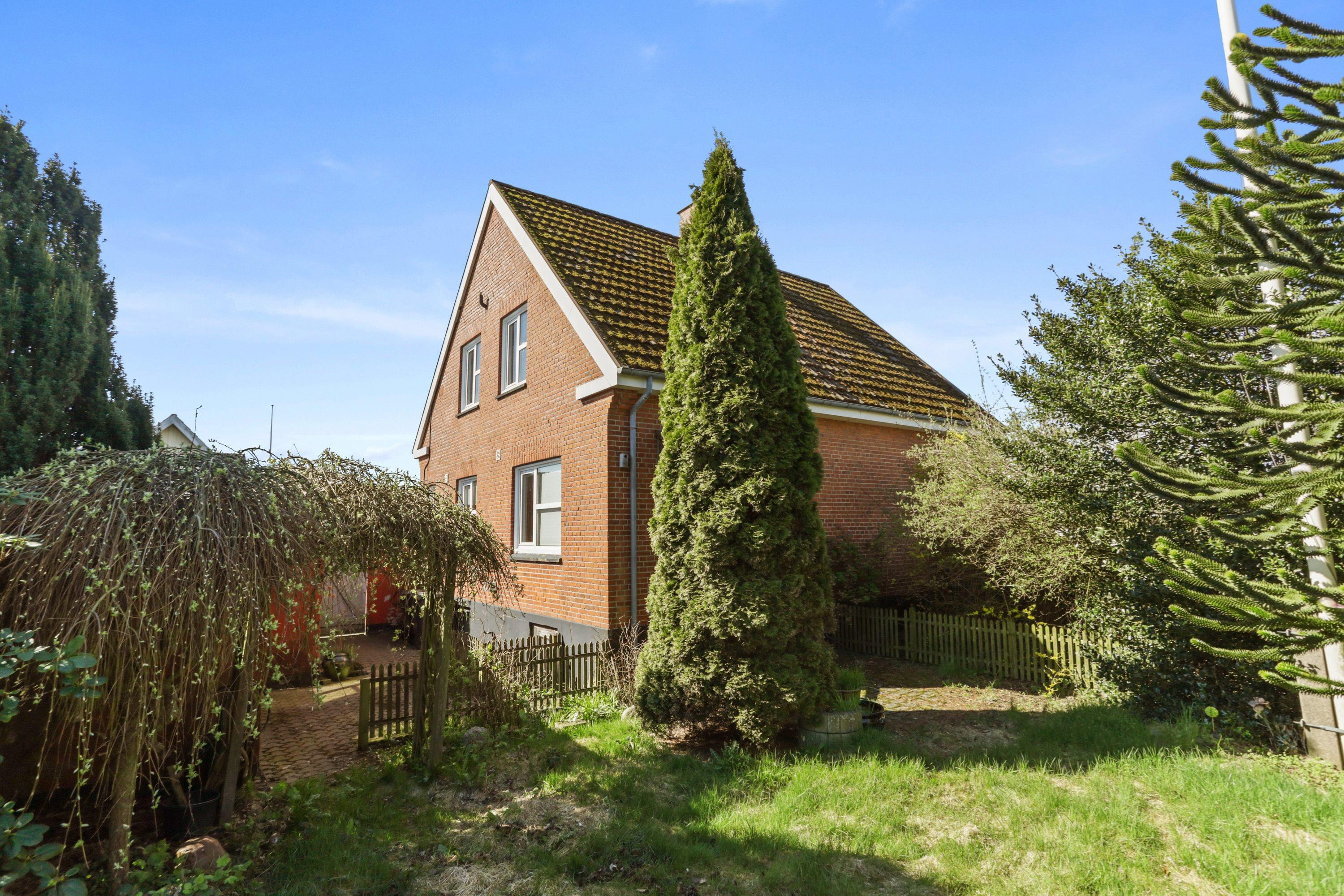 Håndværkertilbud med plads og potentiale i Brønderslev