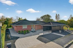 Eksklusiv bolig for 5.195.000 kr er netop kommet til salg i Bjæverskov - Se den og de dyreste boliger her