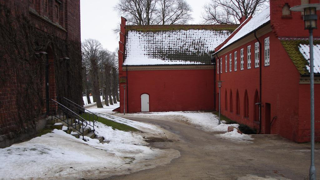 Kreative påskeværksteder i Holbæk: Slip fantasien løs med æggebakker