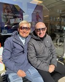 Lina og Anders vender tilbage fra cykelferie og tester sportsbriller hos Nyt Syn Støvring ApS