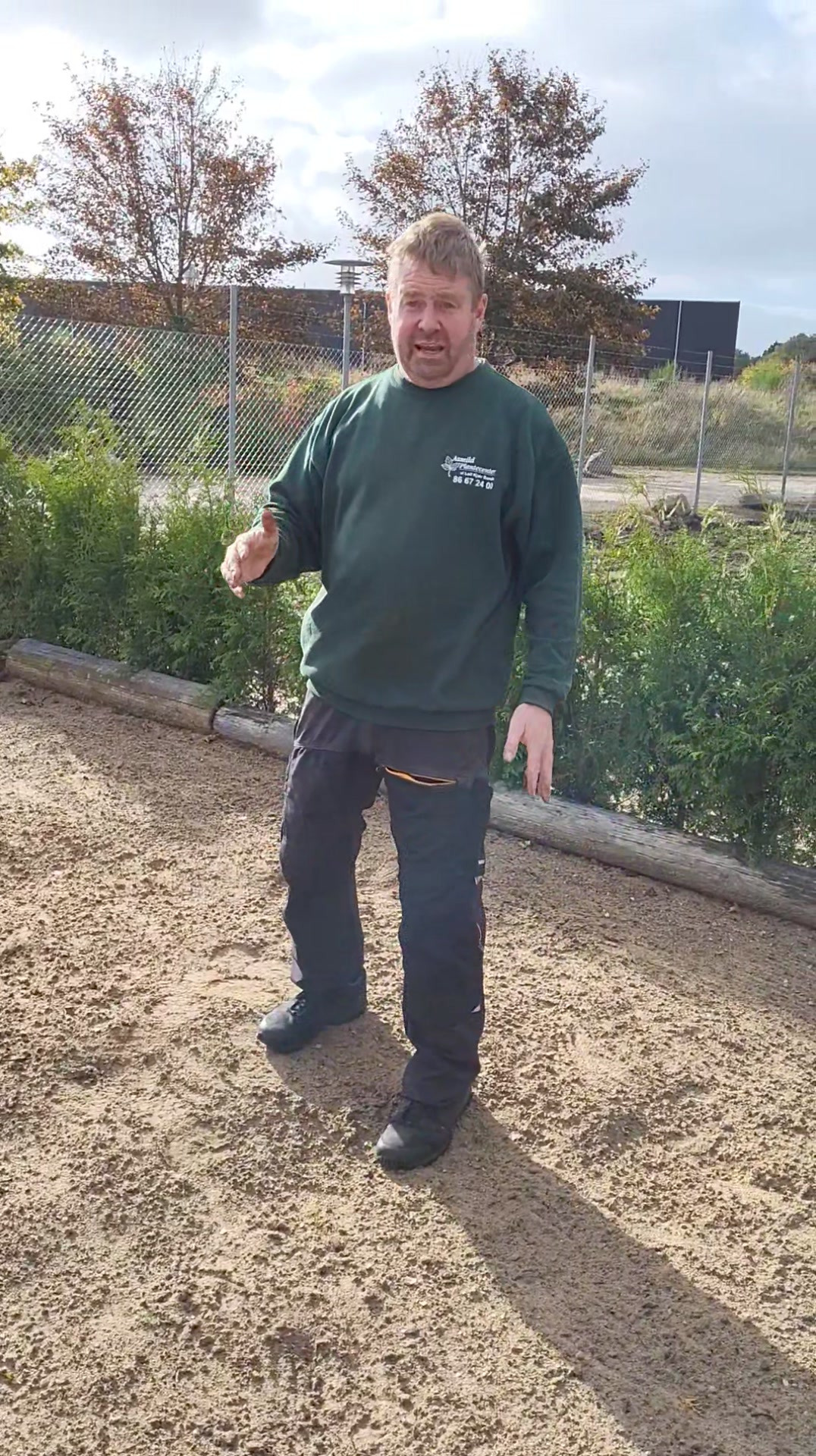 Asmild Plantecenter ApS: Bestil dine hækplanter til levering i uge 42