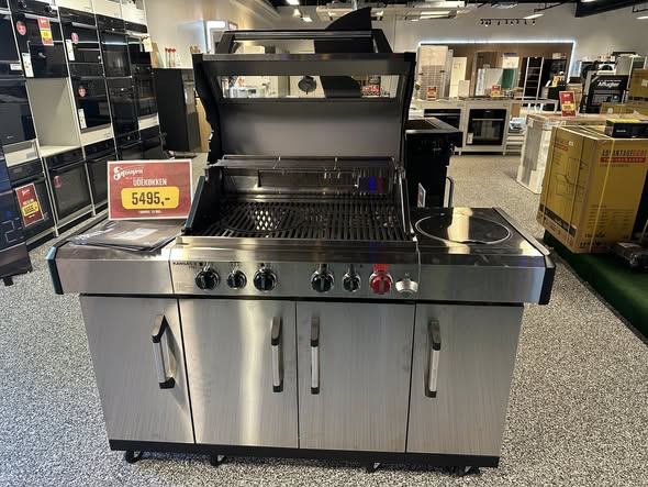 Skousen Nørresundby Hvidevarer holder restparti-salg på grill