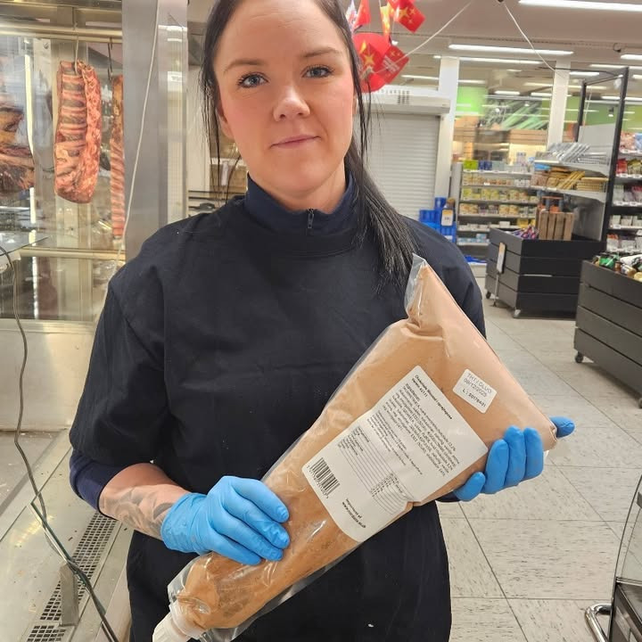 Nem nytårsdessert fra SuperBrugsen Dronninglund: Bestil chokolademousse nu!