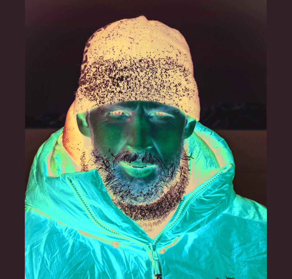 Oplev Lasse Rahbek og historien bag DR1-serien Sirius