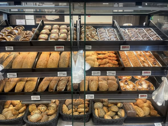 Spar Suldrup frister med gode tilbud og friskbagt brød i dag