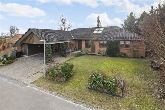 Saloparken 340 og 1 anden boliger er kommet til salg denne uge i Odder - se boligerne her.