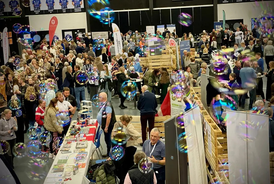 Stort fremmøde til Skive Står Sammen styrker indsatsen for udsatte børn og unge