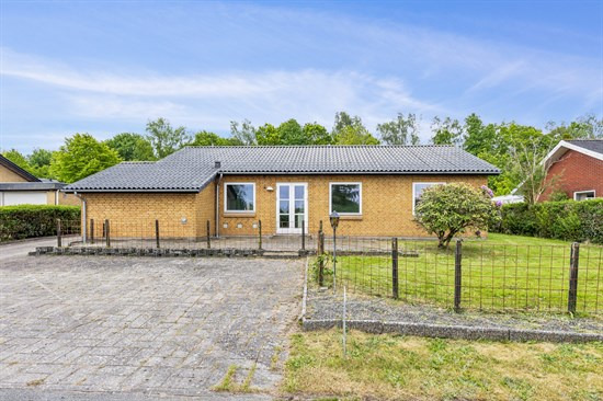 Til salg hos Ejendomsmægler Mike Andersen: Vesterled 13, Taulov, 7000 Fredericia