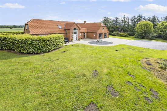 Top 6 over dyreste boliger til salg i Jerslev. Priser op til 3.095.000 kr