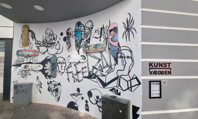 Kristina Fernos præsenterer provokerende kunstværk i Horsens