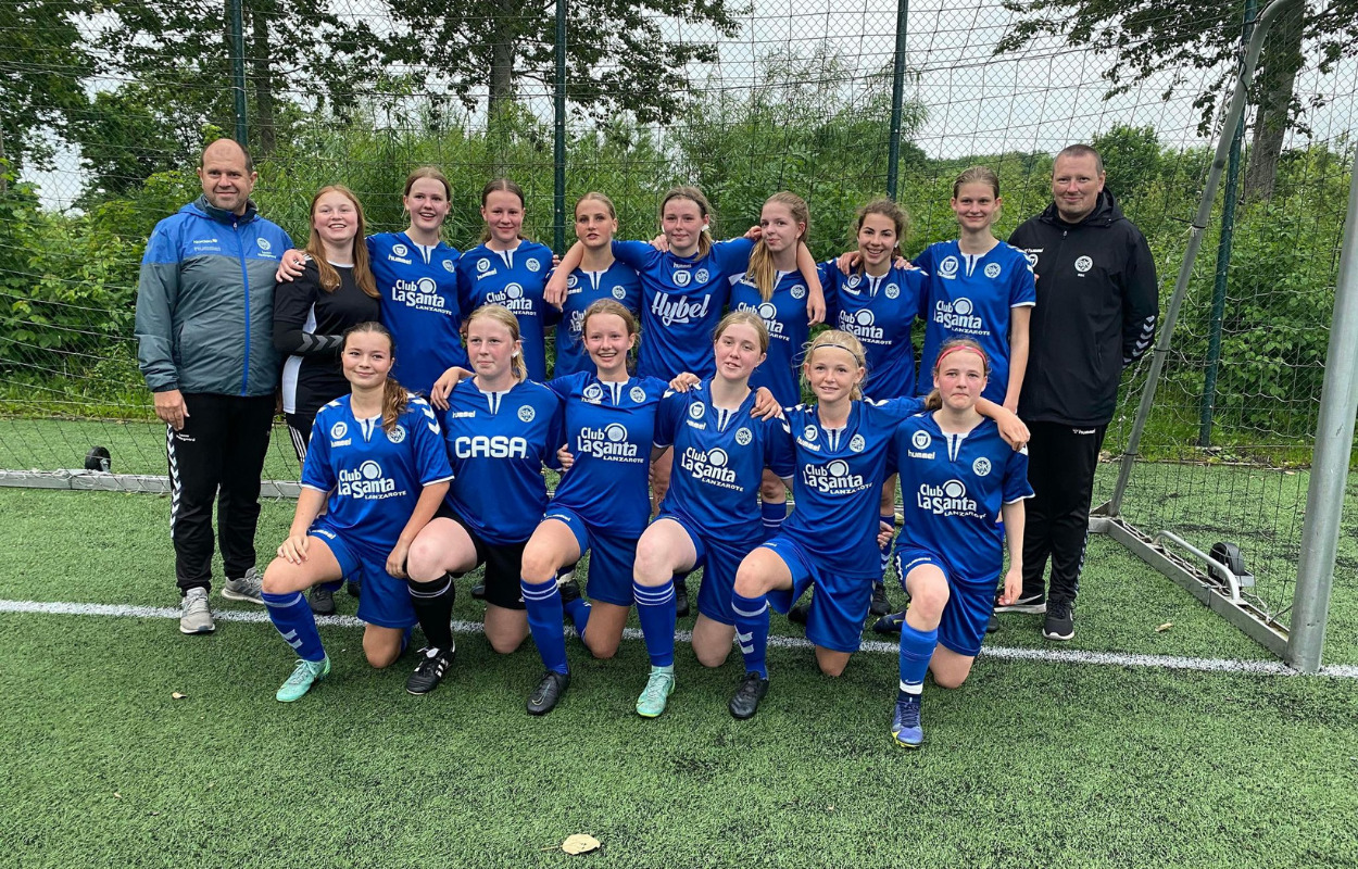 HT/SIK blandede sig i toppen i en flot "afskedssæson"