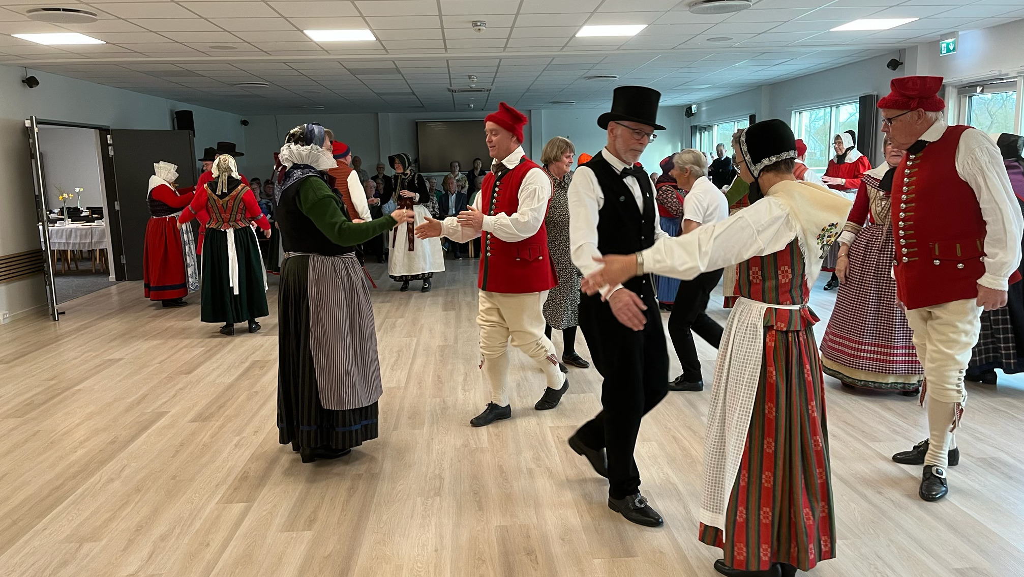 Sommerstævne i folkedans i Hjørring og Tårs