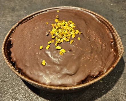 Løgstørvejens Bageri præsenterer ny Dubai chokoladekage i morgen