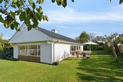 Lågegyde 27C og 3 andre boliger er kommet til salg denne uge i Kokkedal - se boligerne her.