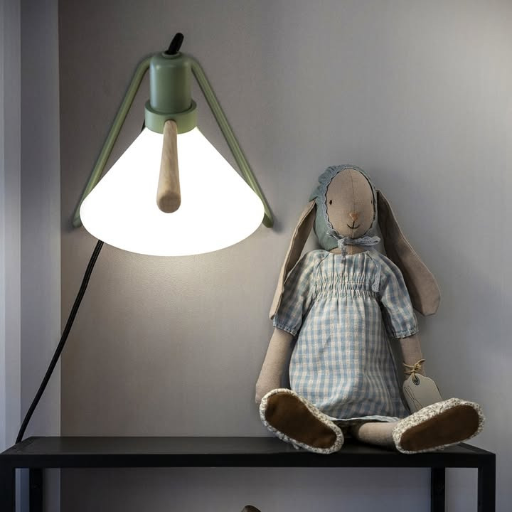 THUSGAARD LIVING præsenterer værker fra Le Klint og Maileg i butikken