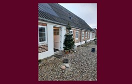 Julestemning i Fjaltring: Fælleshuset forvandles til juleloppemarked