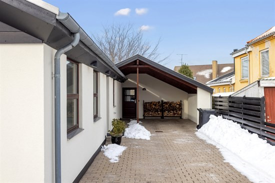 Lisborgvej 17 og 4 andre boliger er kommet til salg denne uge i Frederikshavn - se boligerne her.