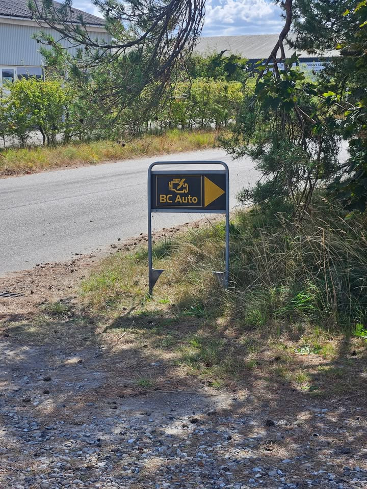 BC Auto v/Bo Mohr Christensen klar til åbning med perfektion og firbenede hjælpere