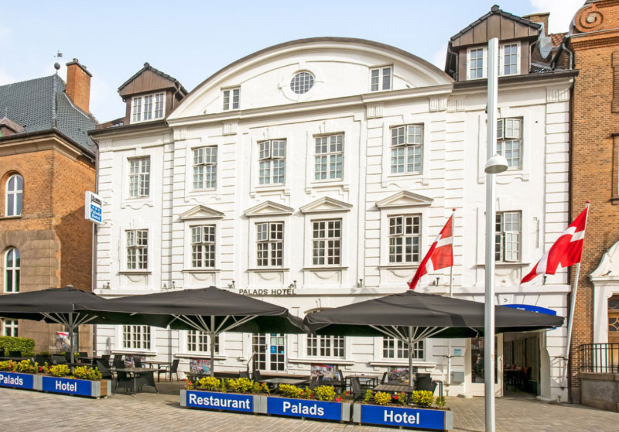 Palads Hotel i Viborg: 75 års familiehistorie og en unik tilgang til hoteldrift
