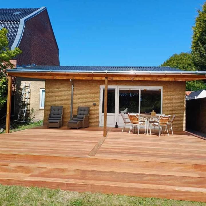 Tømrerfirmaet Brdr. Sand fremviser seneste projekter og tilbyder asbest arbejde