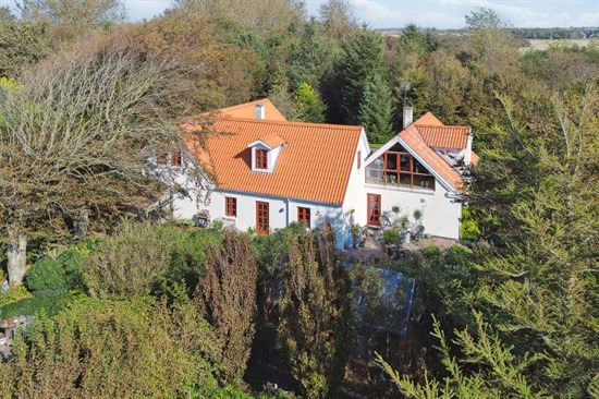 Top 6 over dyreste boliger til salg i Snedsted. Priser op til 2.795.000 kr