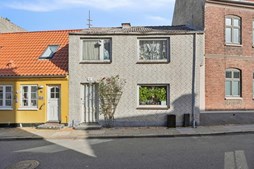 Illebøllevej 8 er til salg for kun 375.000 kr.: Se de billigste boliger til salg i Rudkøbing her