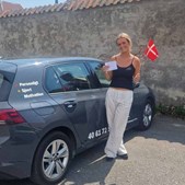 Freya Sofie fik kørekortet på en solrig torsdag