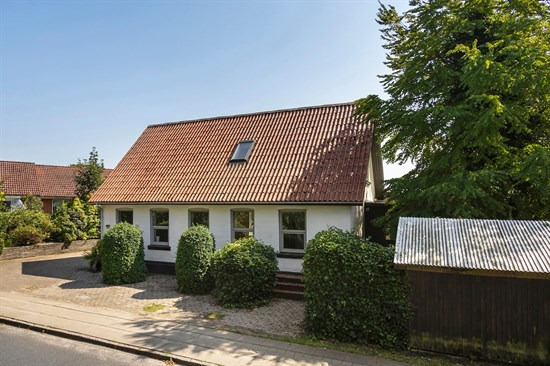 Jernbanegade 41 er til salg for kun 400.000 kr.: Se de billigste boliger til salg i Vamdrup her