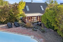 Engholmvej 9 og 2 andre boliger er kommet til salg denne uge i Stenløse - se boligerne her.