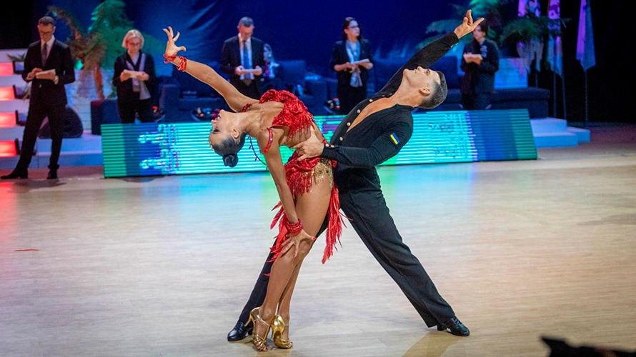 Sportsgalla 2025 hylder Holstebros sportsstjerner med prisfest, underholdning og gratis billetter