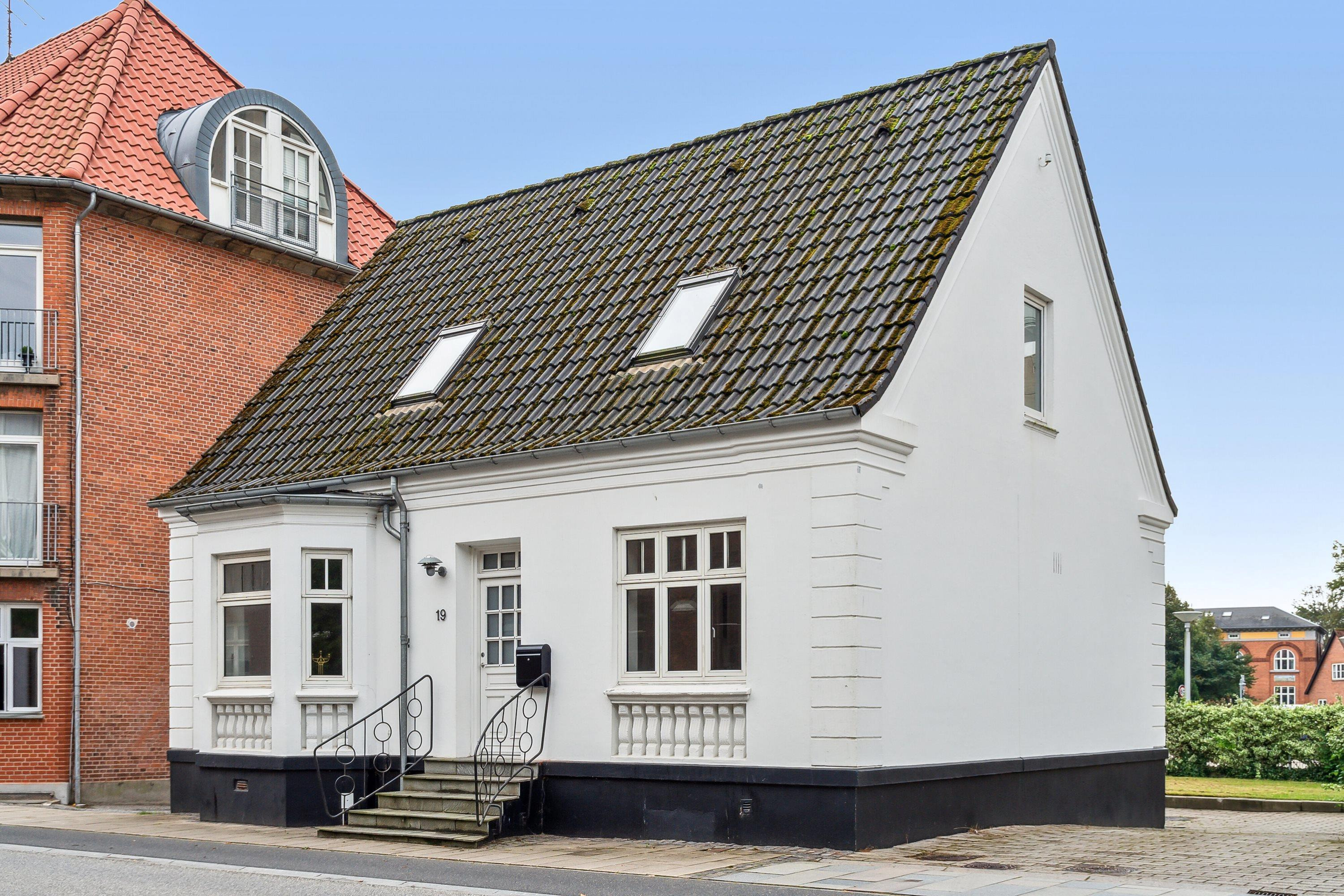 Til salg hos & LIVING Midt & Vestjylland: BYHUS MIDT I HERNING