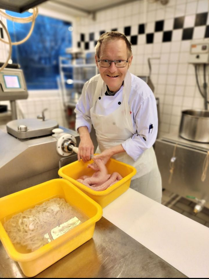 Meny Hobro: Hjemmelavet julemedister til kun 35 kr. pr. 1/2 kg