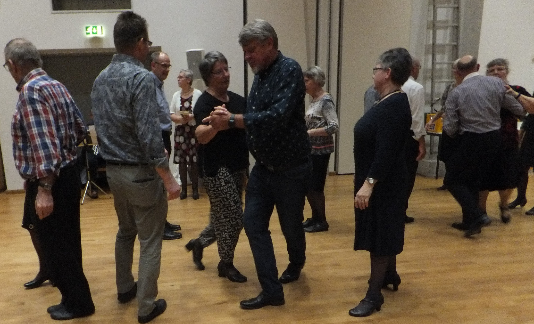 Kom og dans Les Lanciers med Sæby Folkedanserforening