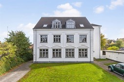 Søndergade 19A og 3 andre boliger er kommet til salg denne uge i Haslev - se boligerne her.