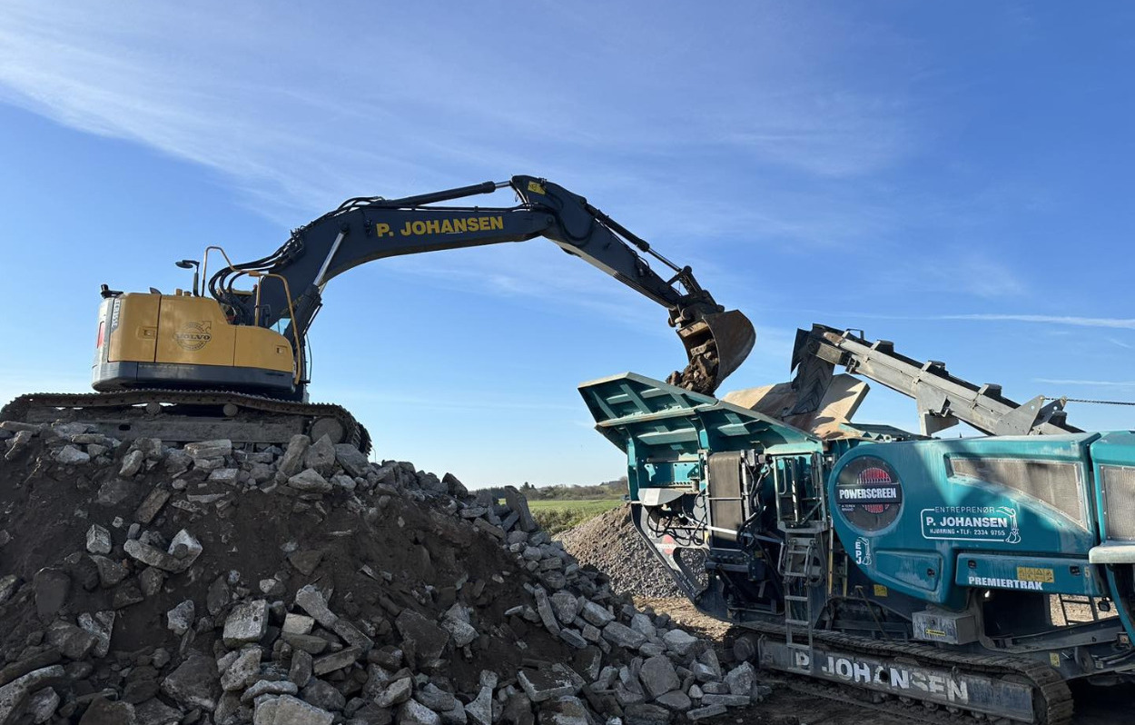 Entreprenør P. Johansen er hele Nordjyllands specialister i knusning
