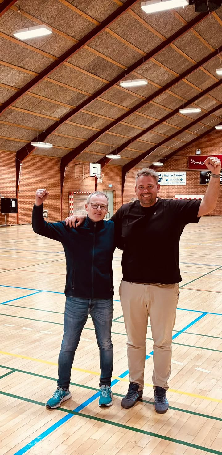 Mejrup Kultur- og Fritidscenter modtager støtte fra Jysk Energi til lysprojekt i Hal B