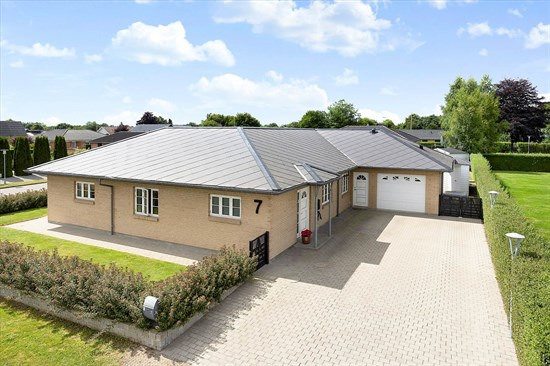 Top 6 over dyreste boliger til salg i Spentrup. Priser op til 3.495.000 kr