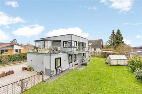 Top 6 over dyreste boliger til salg i Harlev. Priser op til 30.000.000 kr