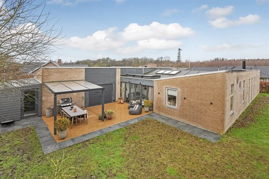 Top 6 over dyreste boliger til salg i Glamsbjerg. Priser op til 8.500.000 kr