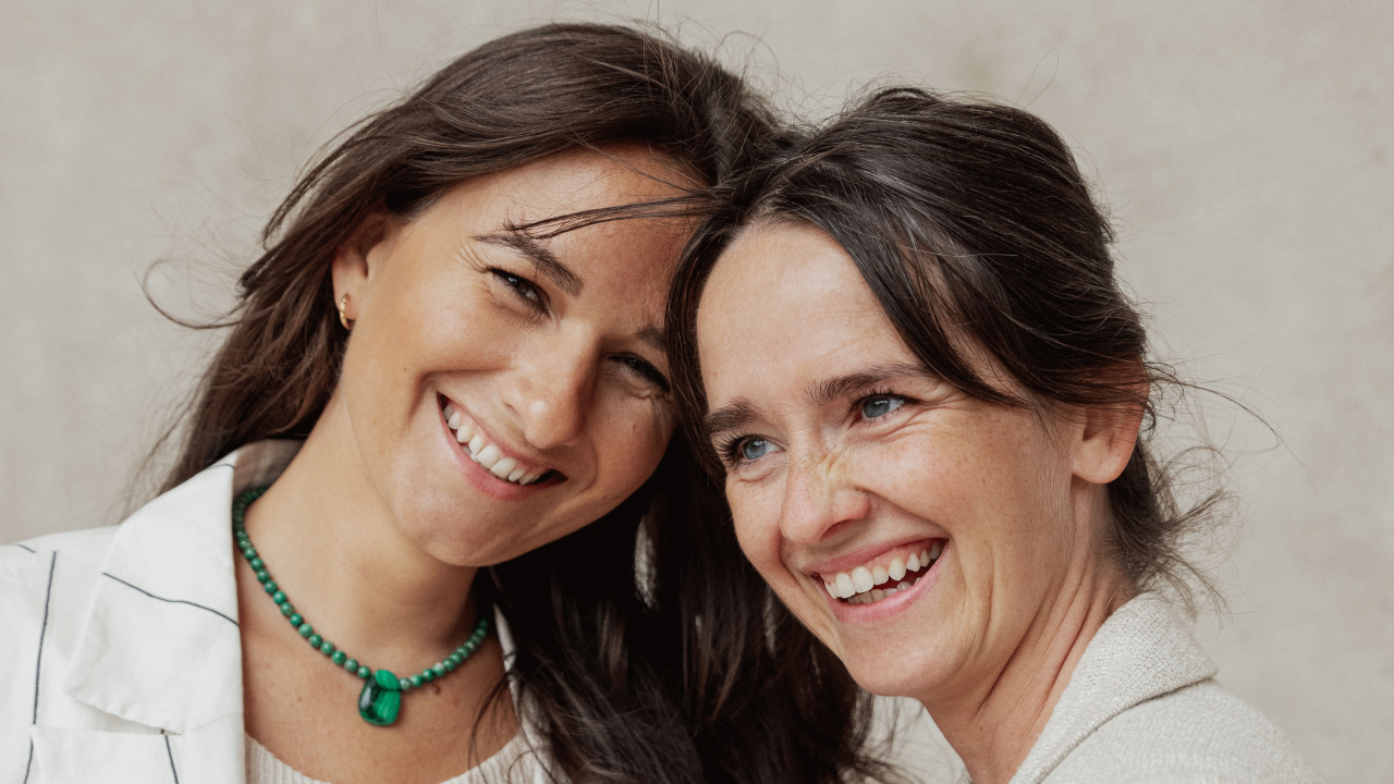 Astrologi og stjernetegn på ARoS: En aften med Amalie og Marianne