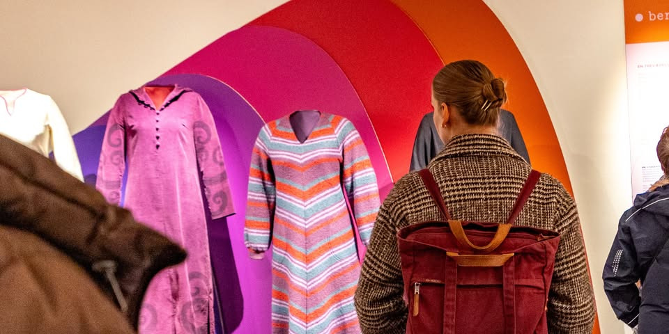 Mød museumsinspektøren i Staldgårdens udstillinger