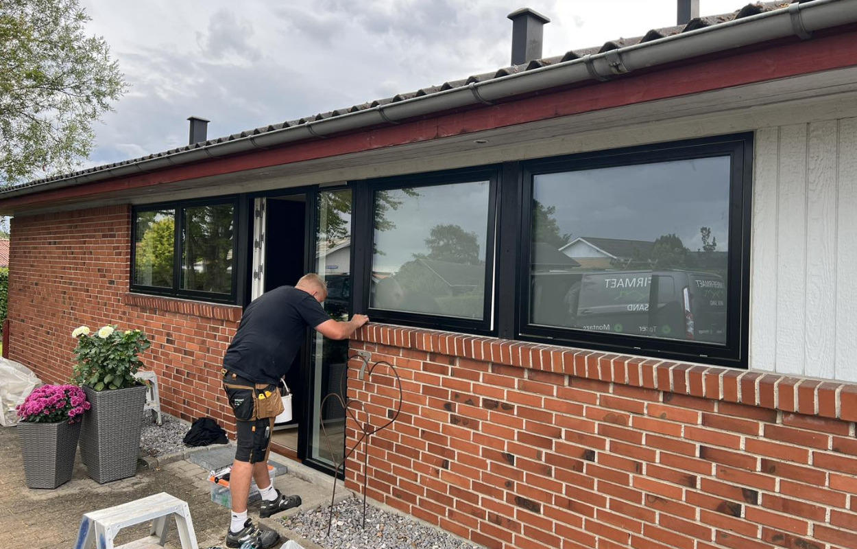 Lokalt tømrerfirma har taget store skridt i 2023: Året der er gået hos Tømrerfirmaet Brdr. Sand