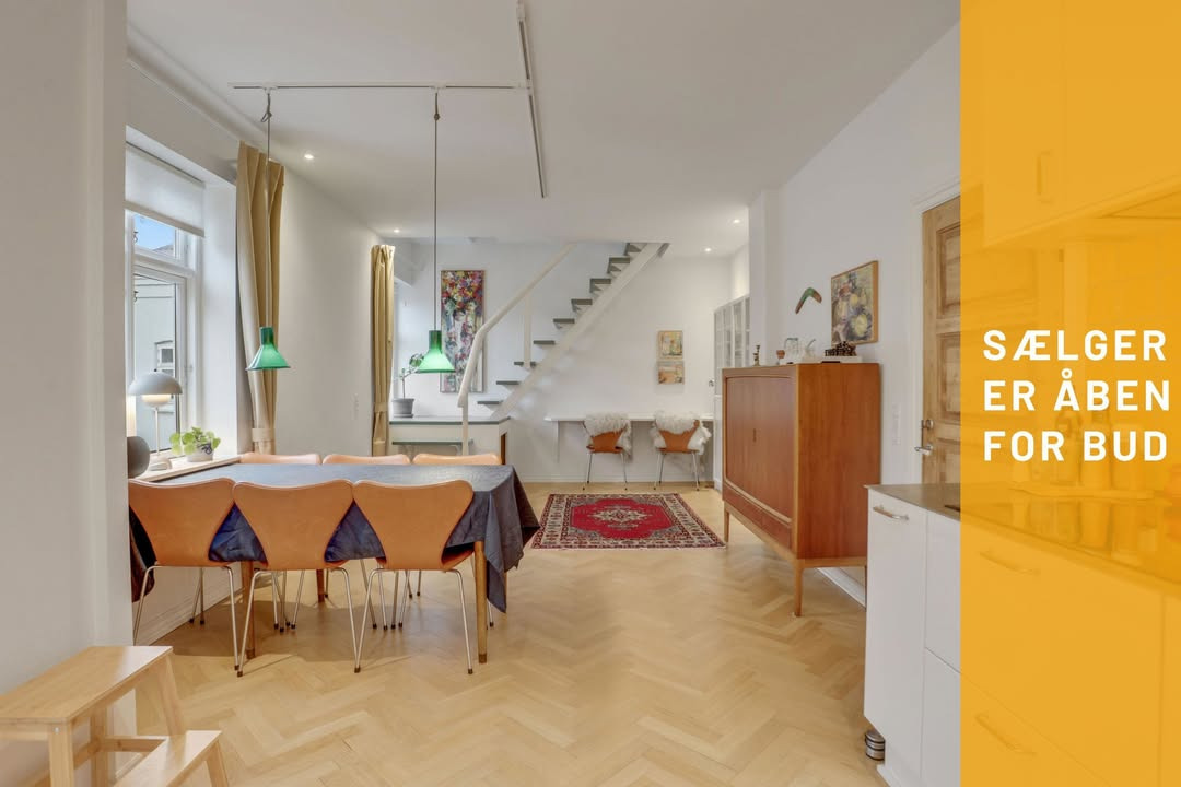 Mæglerhuset præsenterer moderniseret lejlighed i hjertet af Nørresundby
