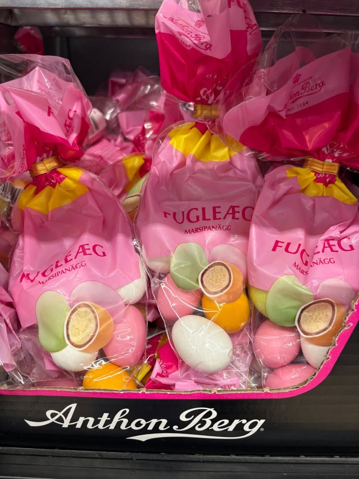 Meny Hobro tilbyder Anton Berg fugleæg til særpris