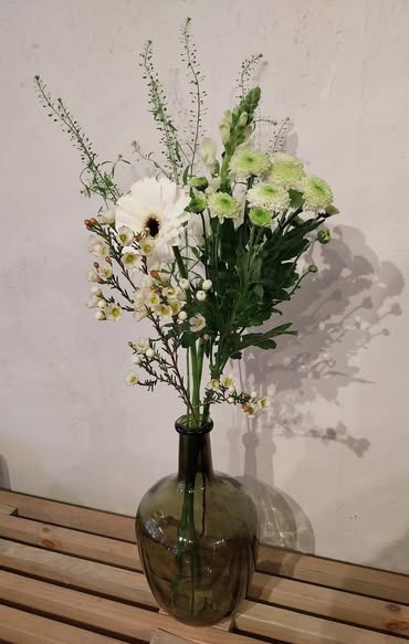 Tulipa Blomster & Havedesign laver bundter med lækkert til vasen fra 45 kr.