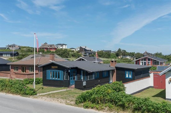 Elmevej 8 er til salg for kun 398.000 kr.: Se de billigste boliger til salg i Henne her