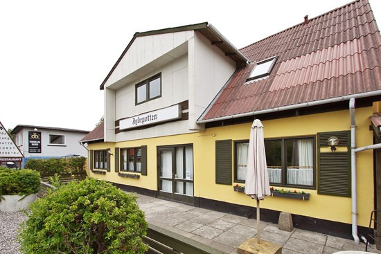 Luksusbolig netop kommet til salg i Ebeltoft: Se hvad du skal smide for Ebeltofts dyreste adresser her