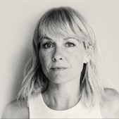 Signe Svendsen og Lars Skjærbæk indtager Brundby Rockhotel